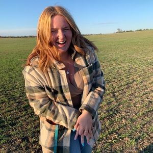 Meet your Posher, Aisley